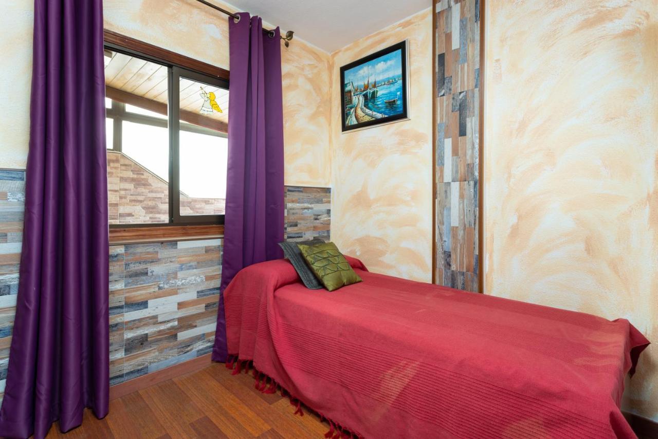 Apartamento En Primera Linea De Playa Con Aire Acondicionado Arona  Exterior photo